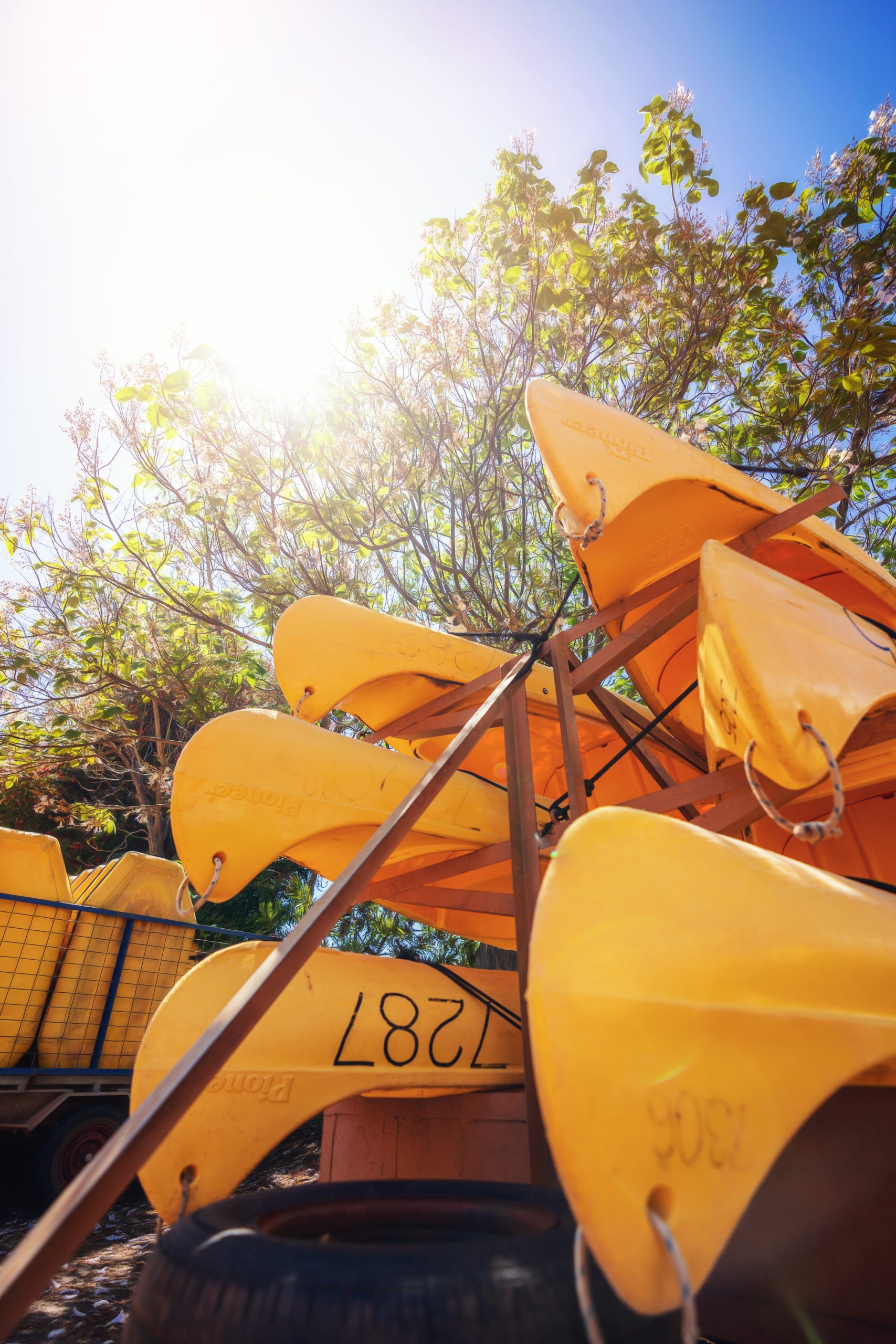 hire a trailer for canoes dwellingup